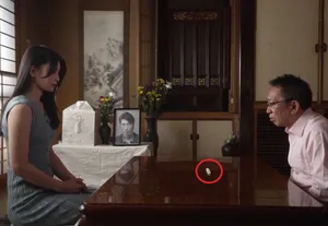 Một ngày sau tang lễ gã chồng, người yêu của con trai đã bị bố anh xã ép trả bài không bao đến mang thai